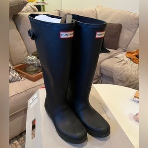 Hunter Women's Tall Wide Fit Rain Boots Sz 9